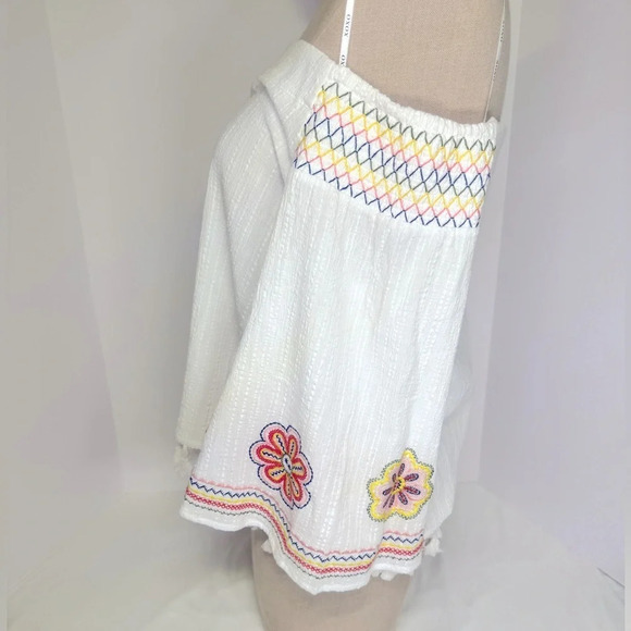 Xoxo embroidered white top size M - Picture 5 of 7